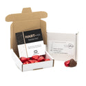 Vierkant doosje met chocolade harten en kaartje - Brievenbus - Bedankjes.nl