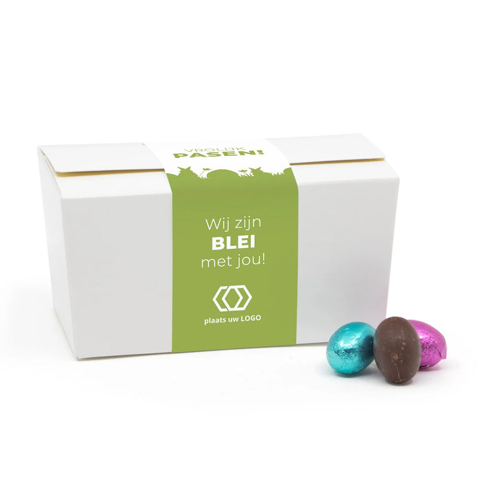 Bonbondoos met paaseitjes en eigen sleeve - Pasen Bonbondoos met paaseitjes en eigen sleeve - Pasen