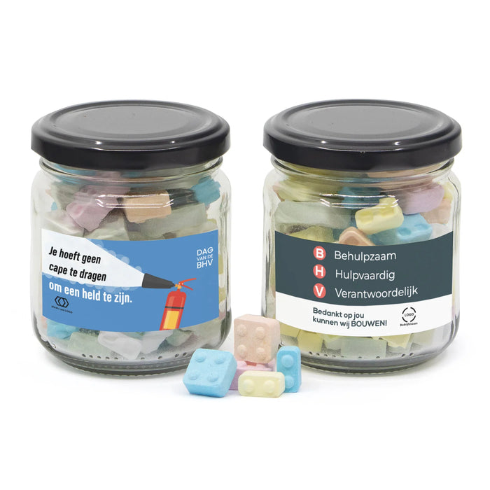 Glazen snoeppotje met bouwsteentjes - BHV Glazen snoeppotje met bouwsteentjes - BHV