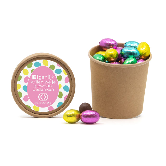 Beker met paaseitjes en eigen etiket - Pasen Beker met paaseitjes en eigen etiket - Pasen