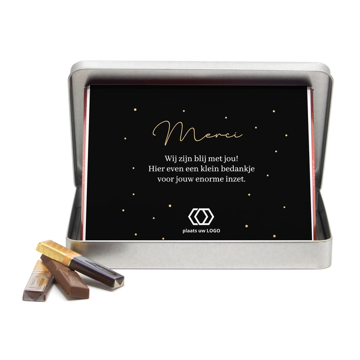 Blik met doos Merci en eigen etiket - Pasen Blik met doos Merci en eigen etiket - Pasen