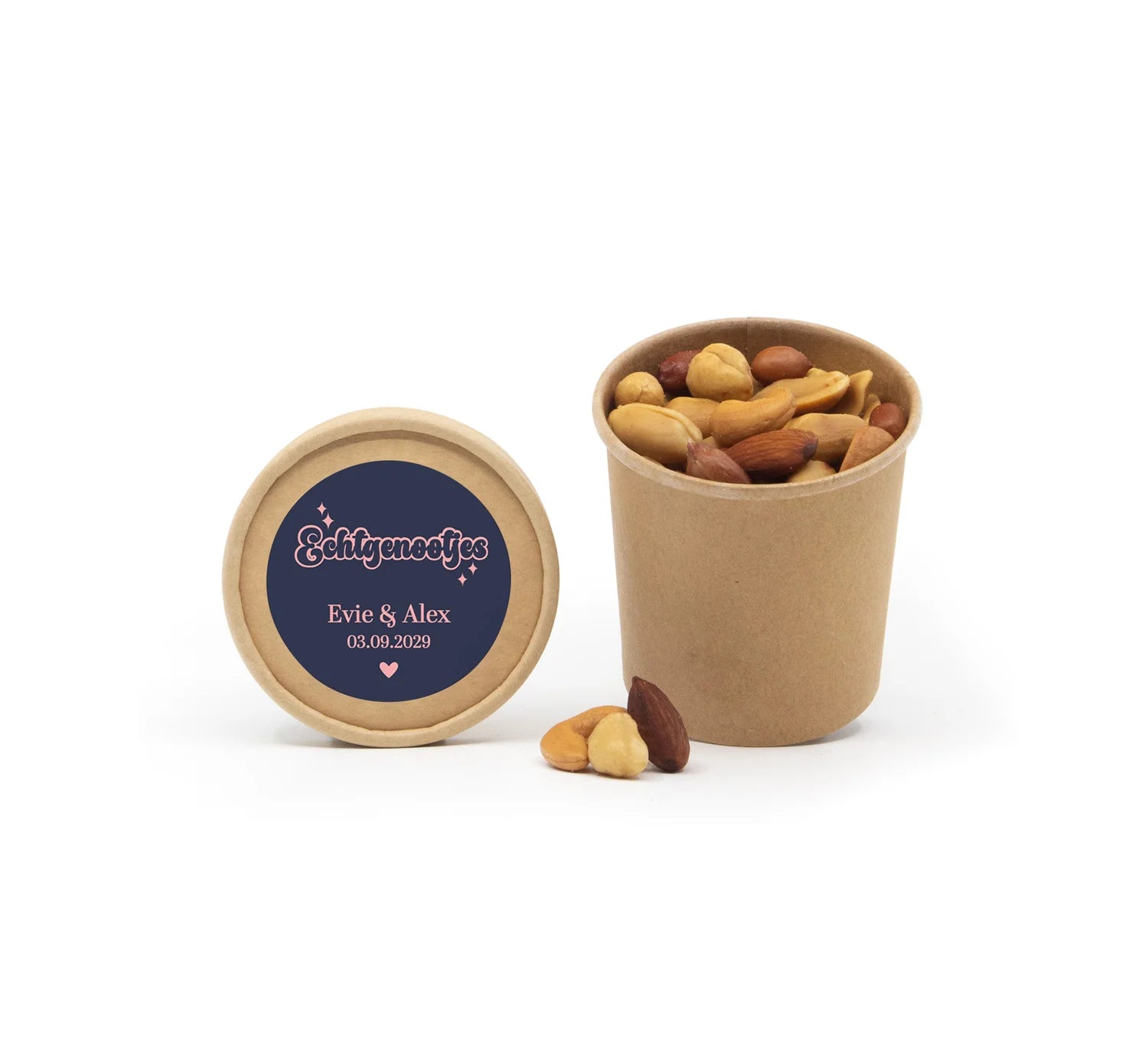 Echtgenootjes in bio kraftbekertje - Trouwen - Bedankjes.nl