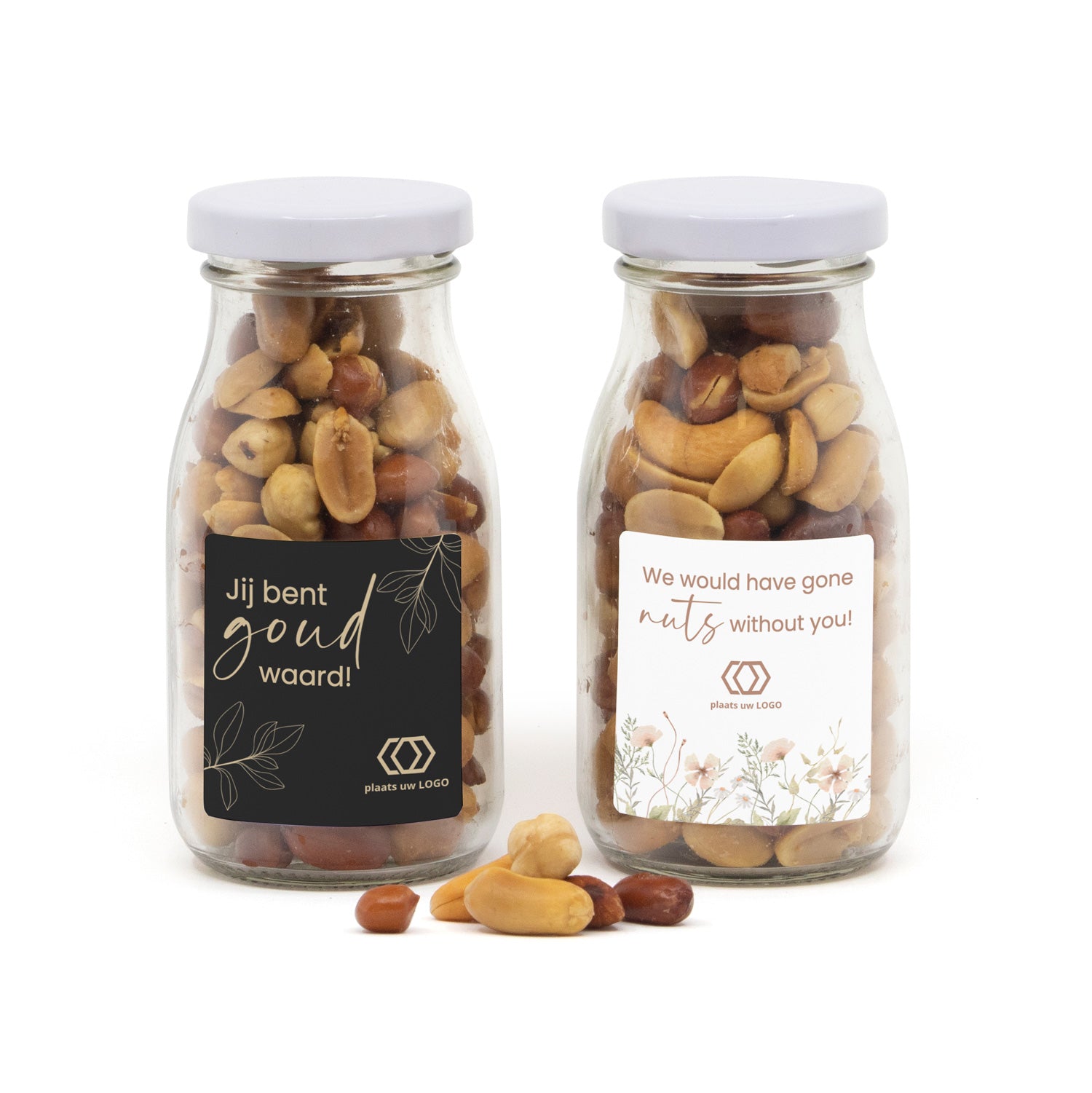 Glazen melkflesje met verse nootjes - Verpleging - Bedankjes.nl