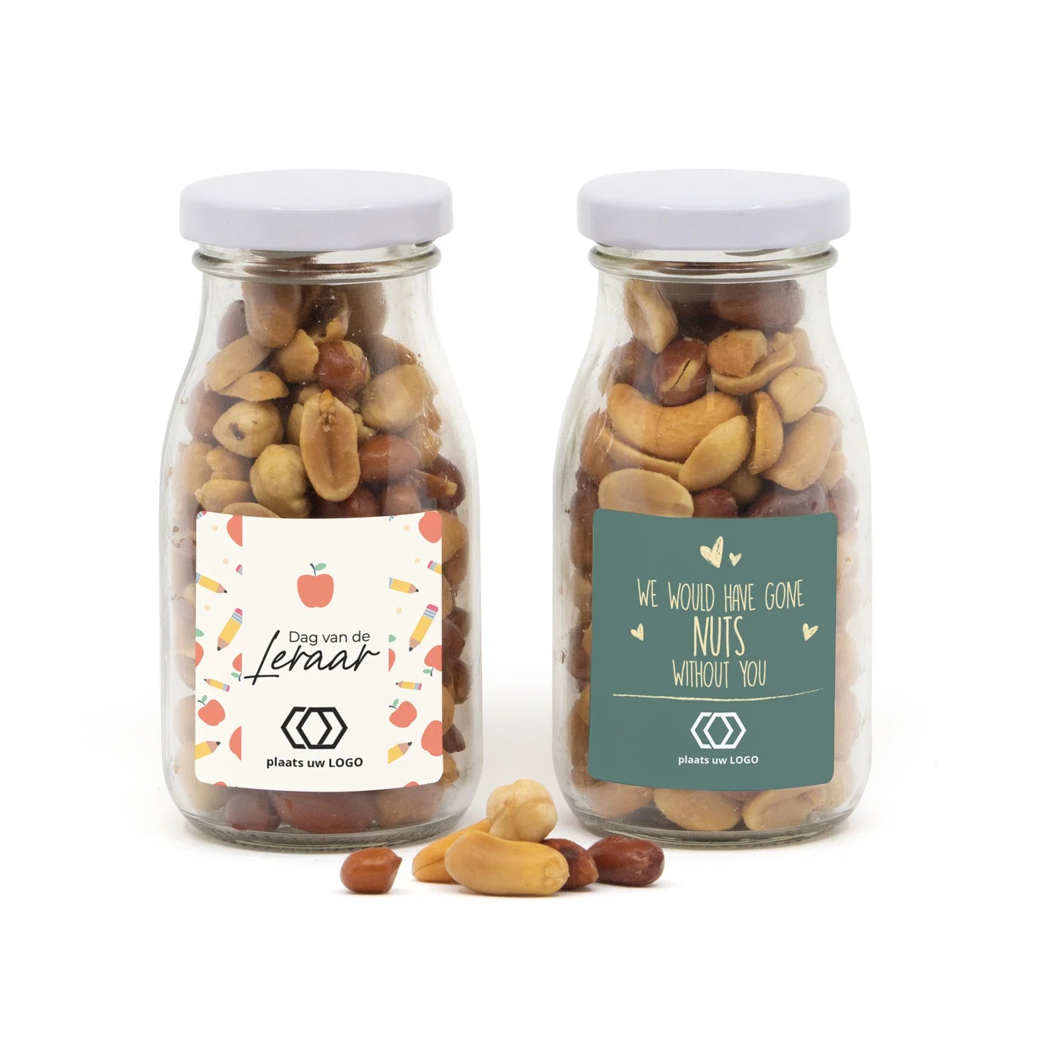 Glazen melkflesje met verse nootjes - Leraar - Bedankjes.nl