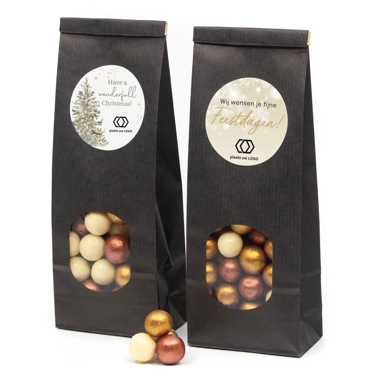 Zwart kraftzakje met kerstvulling - Kerst