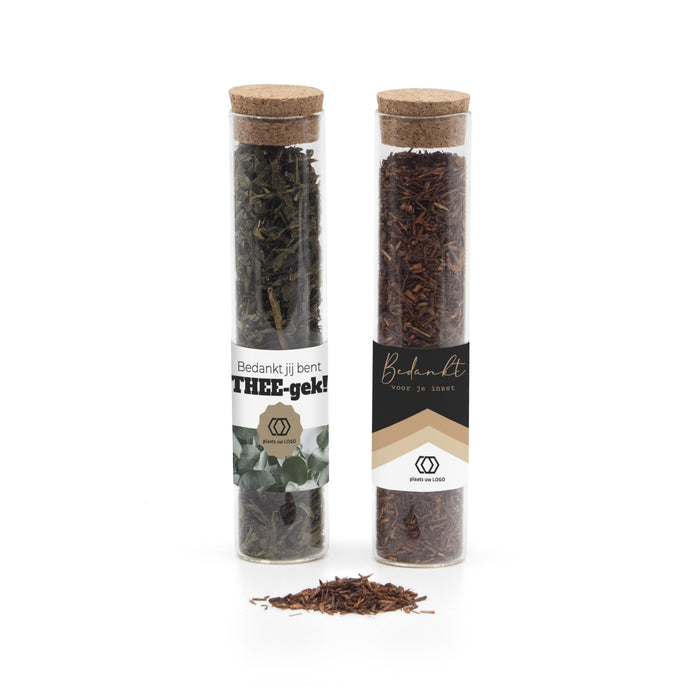 Glazen buisje met verse thee - Zakelijk Glazen buisje met verse thee - Zakelijk