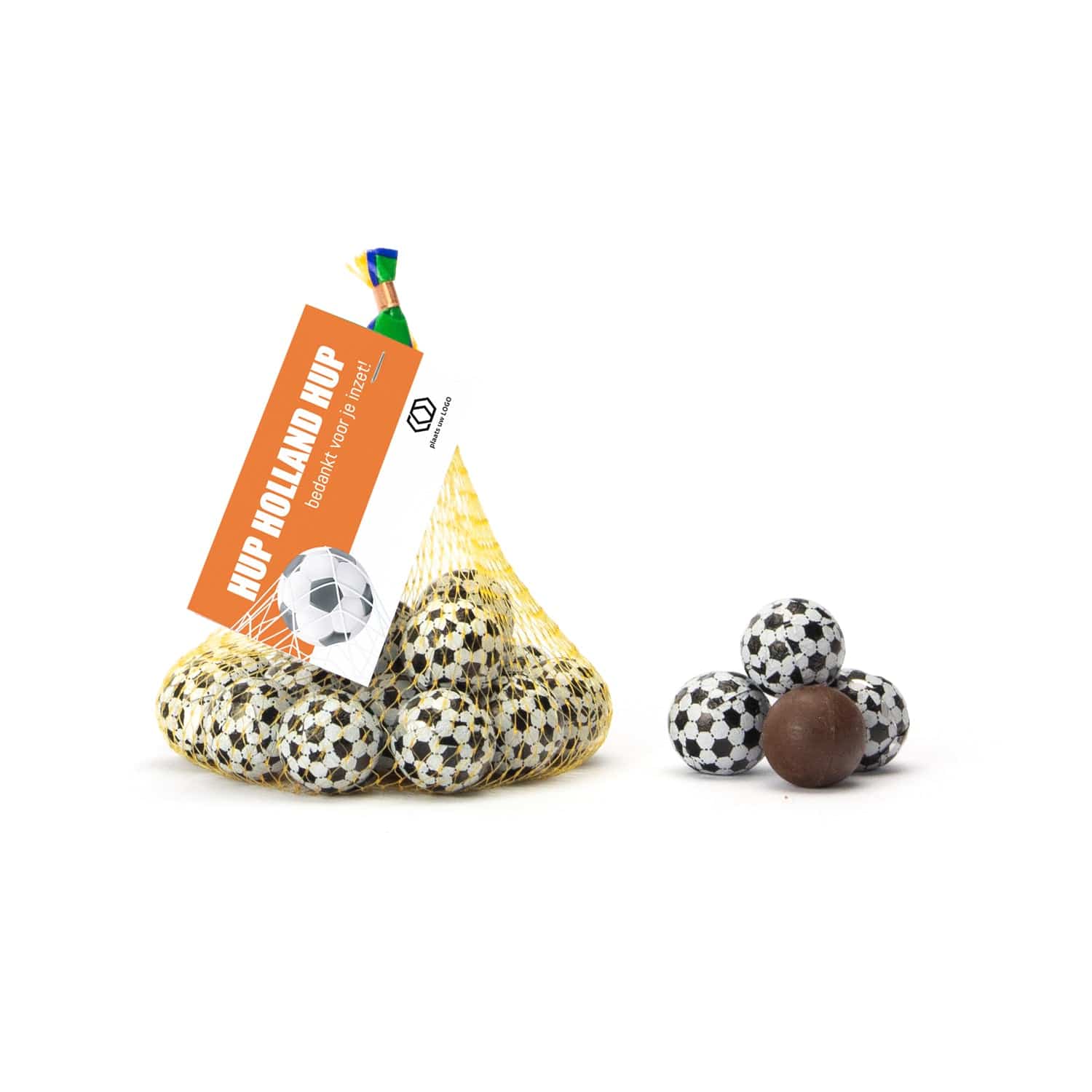 Chocolade voetballen met kaartje - Voetbal - Bedankjes.nl