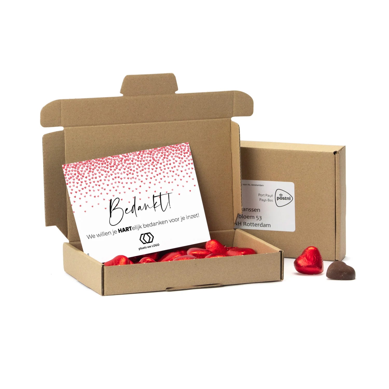 Maildoosje met chocolade hartjes - Brievenbus