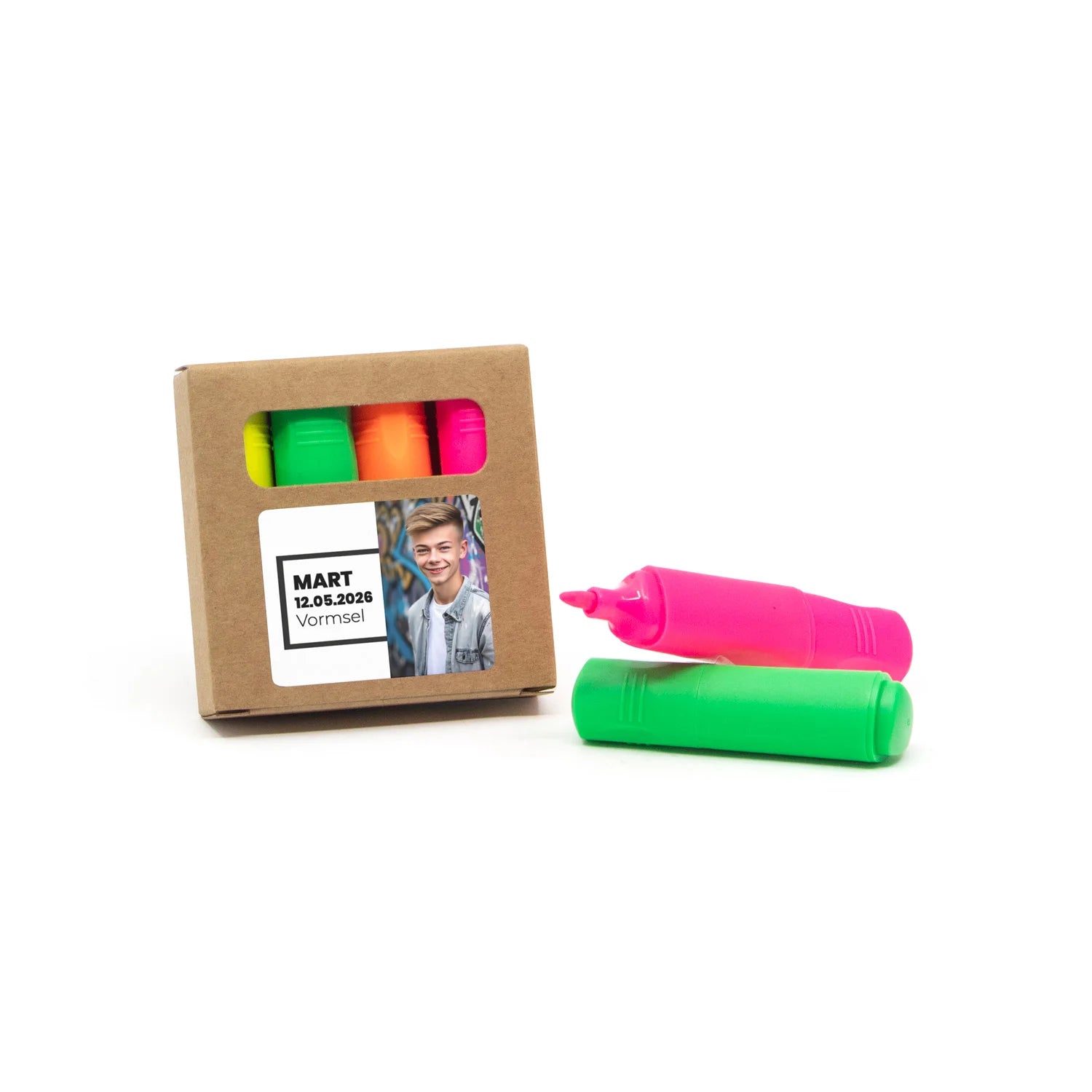 Markeerstiftjes met sticker - Communie jongens - Bedankjes.nl