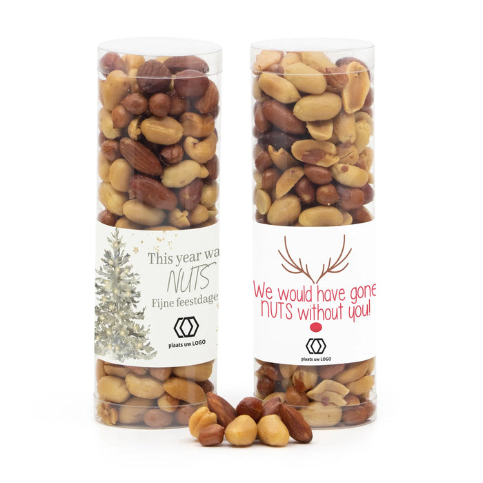 Koker met verse notenmix en eigen etiket - Kerst