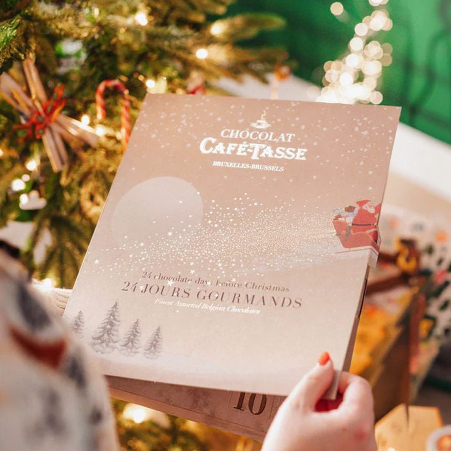 Adventskalender met eigen logo topkwaliteit chocolade - Kerst - Bedankjes.nl