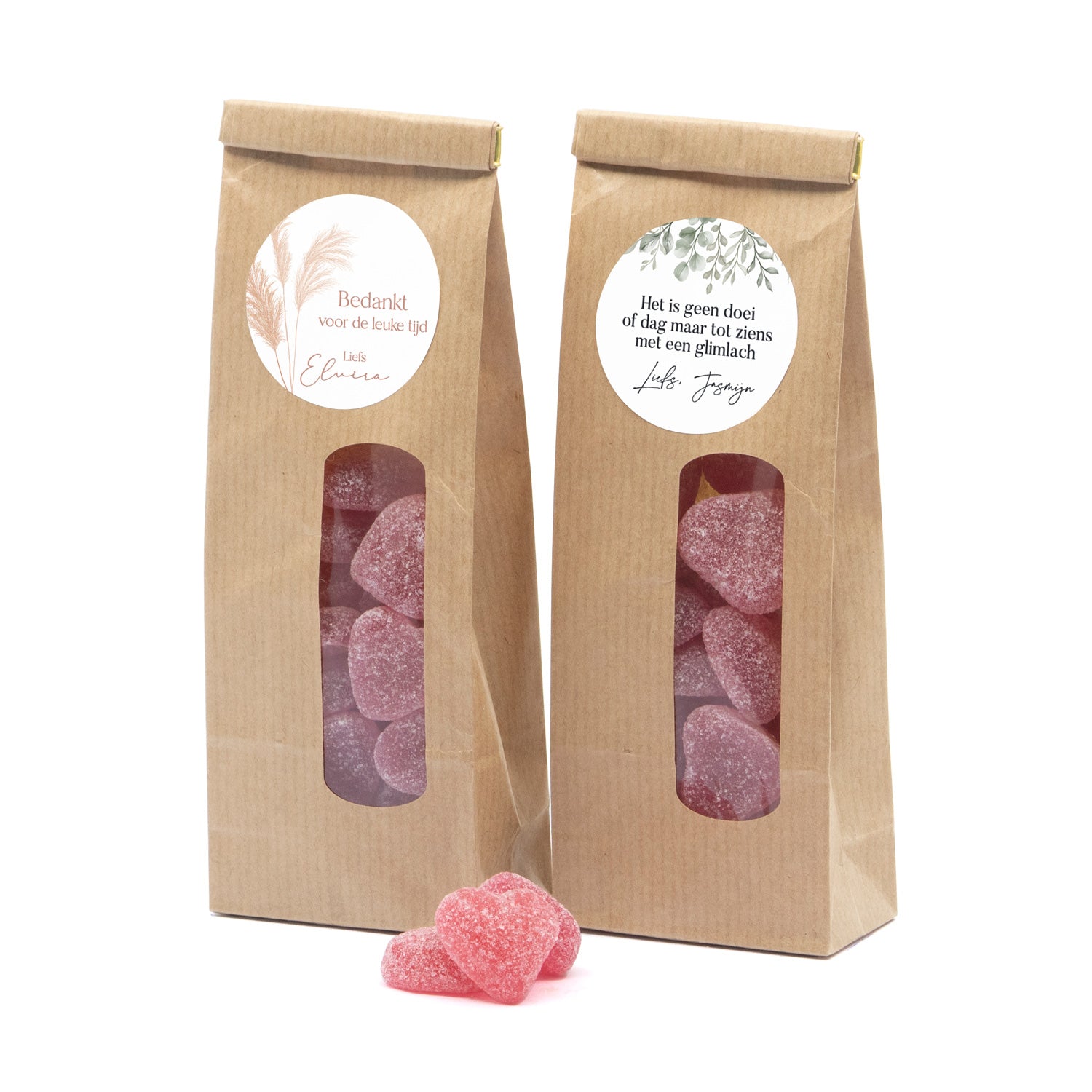 Kraftzakje Met Snoepjes En Een Eigen Etiket Afscheid Werk Bedankjes nl kraftzakje-met-snoepjes-en-een-eigen-etiket-afscheid-werk-bedankjes-nl